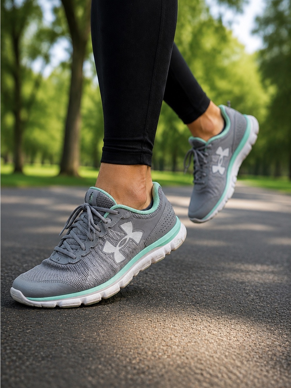 Under Armour Micro G Speed Swift Women’s Sneakers